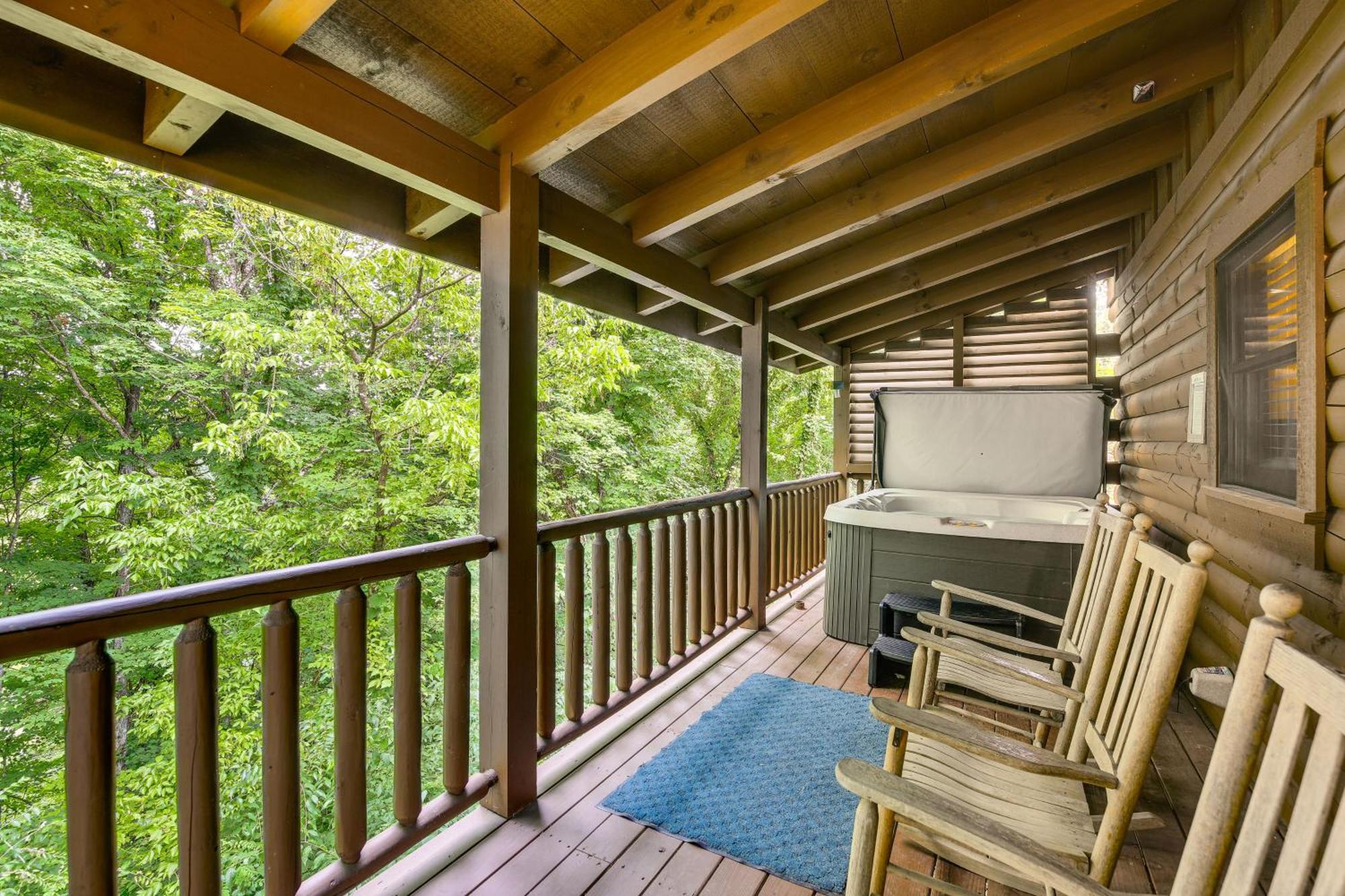 Pigeon Forge Cabin Premier Location And Hot Tub Exterior photo